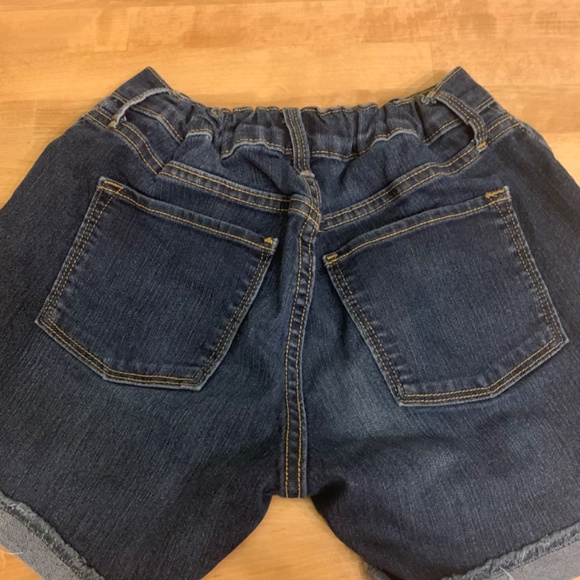 Old Navy Girls Shorts - Picture 2 of 5